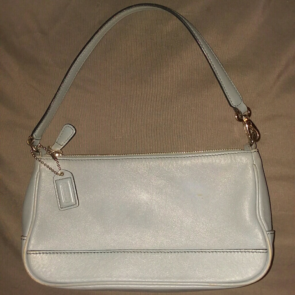 Coach Authentic Small Shoulder Bag/Purse